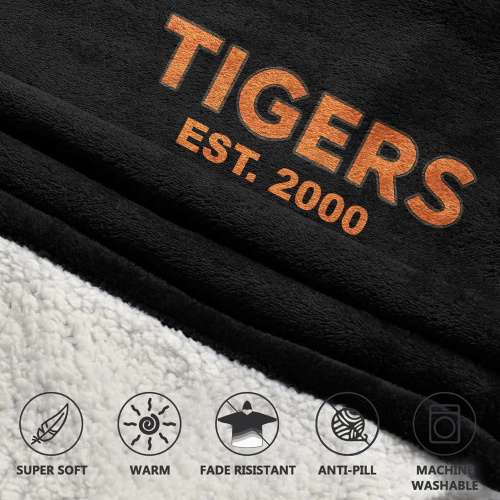 Wests Unisex Blanket Hoodie